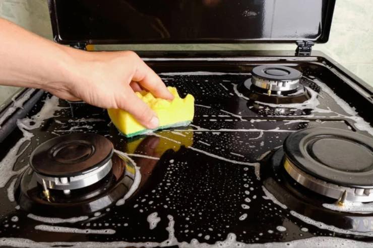 Piano Cottura aziende detersivi tremano ingrediente segreto