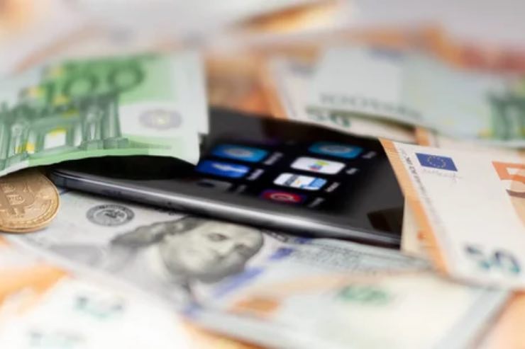 Risparmiare smartphone spesa eviti perdere 50 euro