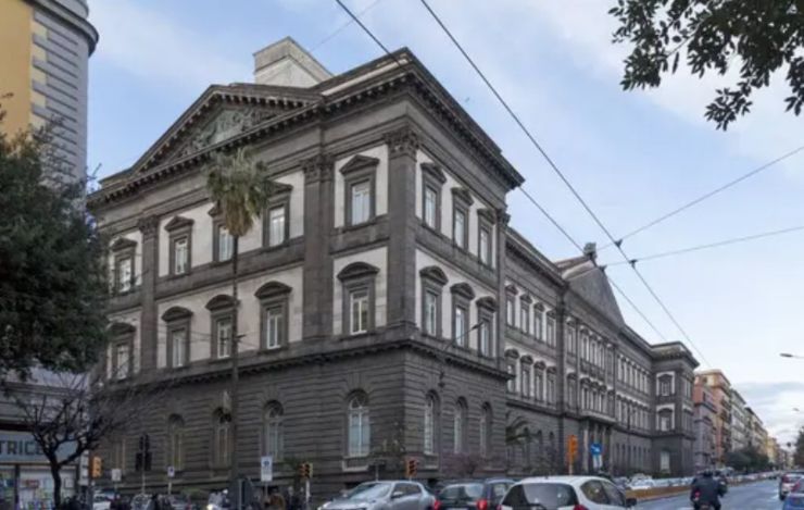 Palazzo della Federico II (Depositphotos foto) - www.aforismicitazioni.it