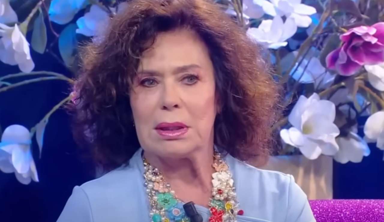 Corinne Clery (Rai - youtube screenshot) - www.aforismicitazioni.it