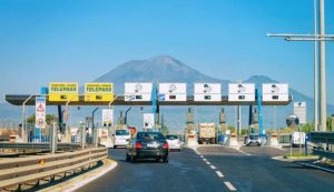 Autostrada gratis non pagherai casello approvata Pasqua