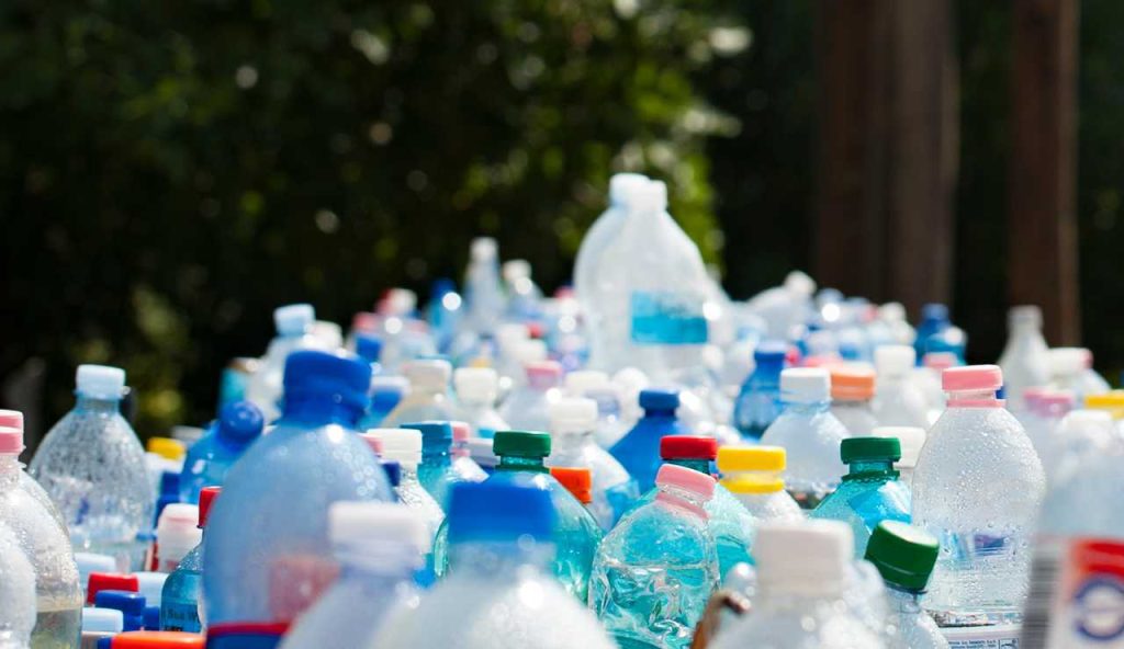 rifiuti in plastica