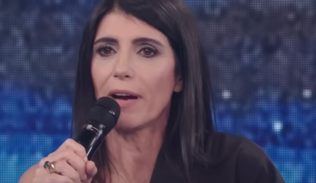 Giorgia (Nove - youtube screenshot) - www.aforismicitazioni.it